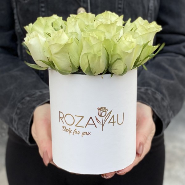 15 роз Ноель в коробке